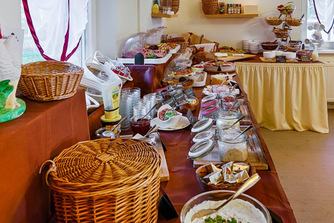 Seehotel Schorfheide Althüttendorf エクステリア 写真