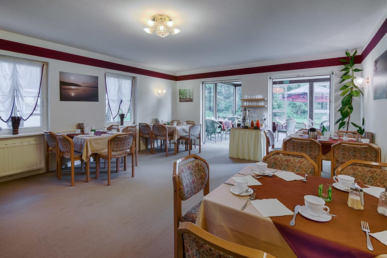 Seehotel Schorfheide Althüttendorf エクステリア 写真
